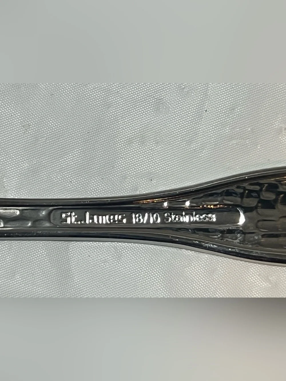 St. James Hammered 40pc Hi Quality 18/10 Stainless Steel Flatware For 8